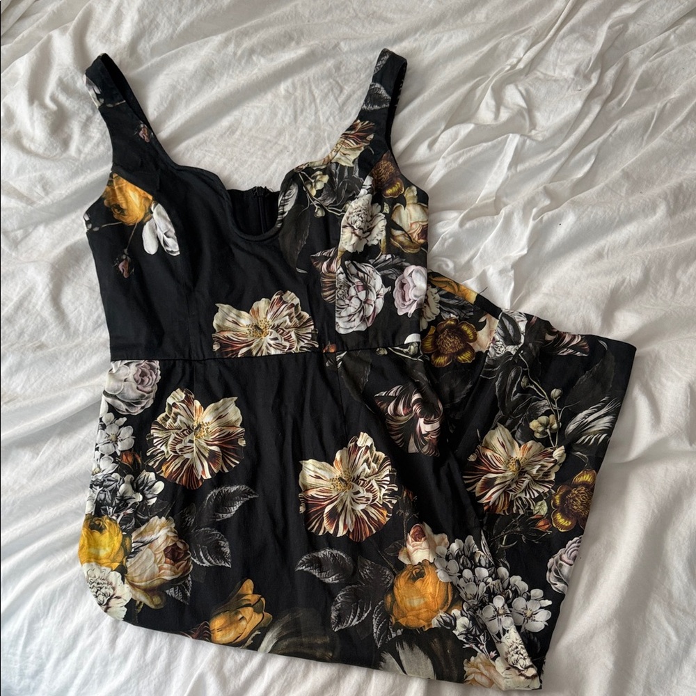 ASOS Black Floral Midi Dress Size 6 Botanical Print Sleeveless Fitted